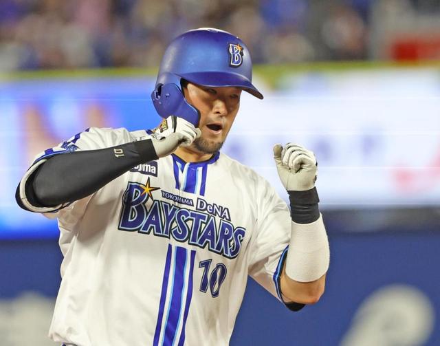 ＤｅＮＡが強い！本拠地８連勝でガッチリ首位キープ　七回に戸柱の３ランで勝ち越し　石田６回１失点の好投に奮起