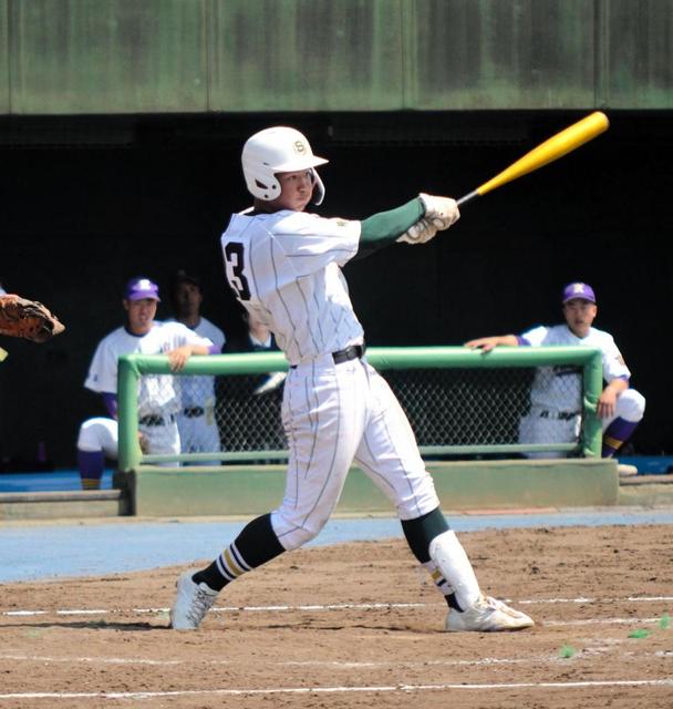 昌平が８強入り　公式戦初出場の１年生・桜井ユウヤが３安打３打点の活躍「自由に打てた」春季埼玉大会