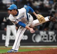 　９回、登板した田中正（撮影・中島達哉）