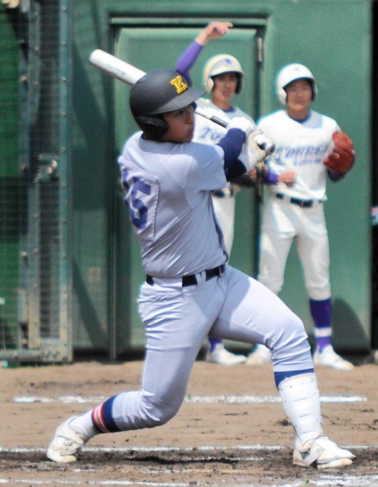 　３打数１安打だった慶応・清原