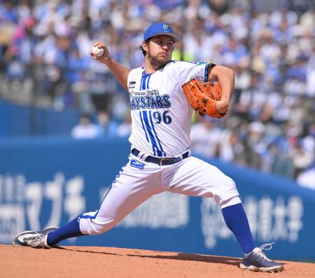 　ＮＰＢ初登板初先発のバウアー