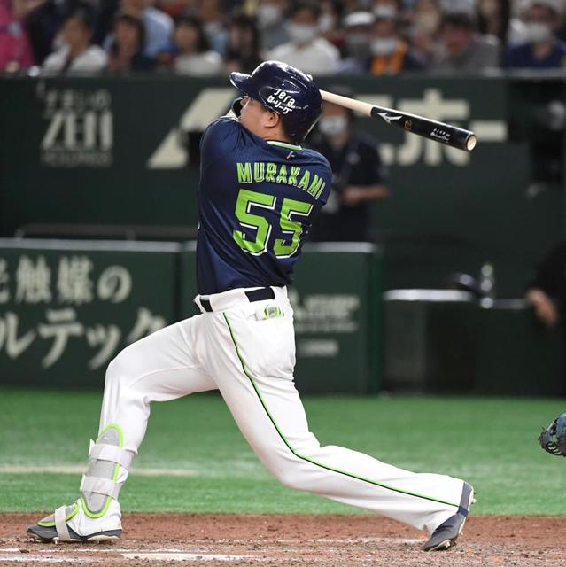 村上宗隆が使用したアームスリーブ 村上宗隆「TV越しに応援して」 米挑戦を改めて