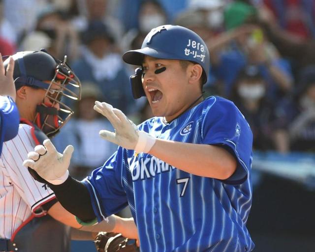 ヤクルト－ＤｅＮＡはまさかのホームラン合戦に　両軍１０発　ＤｅＮＡ佐野、ヤクルト浜田が２本