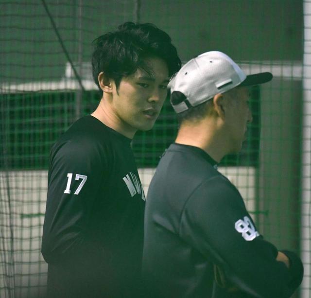 ロッテ・佐々木朗希　マメの影響で登板延期　吉井監督「ちょっと慎重にと思っています」