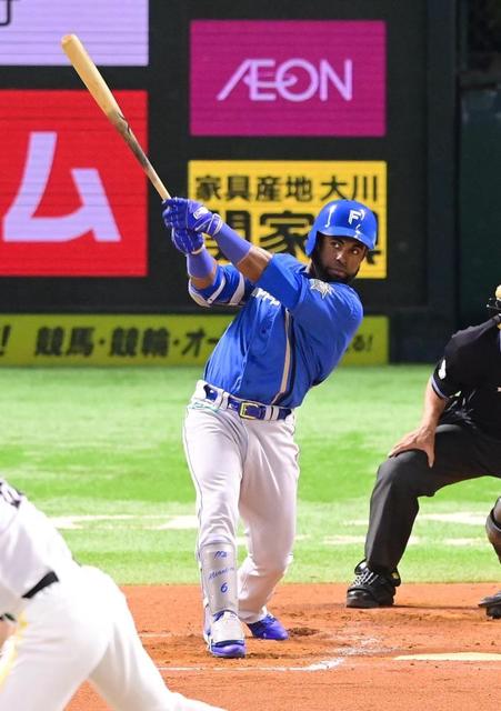 日本ハム鮮やか逆転勝ちで両リーグ最速２０敗は回避　マルティネス、アルカンタラ初アベック連弾で逆転　江越は７年ぶりマルチ