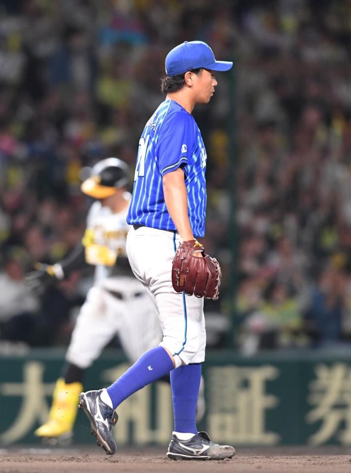 　３回、佐藤輝にソロを浴びた今永（撮影・北村雅宏）