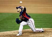 　始球式を務める藤田宗一氏