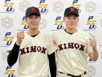 　リーグ戦初完封勝利を挙げた市川祐（左）と２安打２打点の花崎