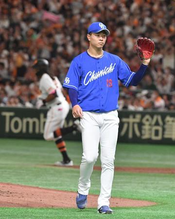 　２回、ウォーカーに２ランを浴びた高橋宏（撮影・佐々木彰尚）