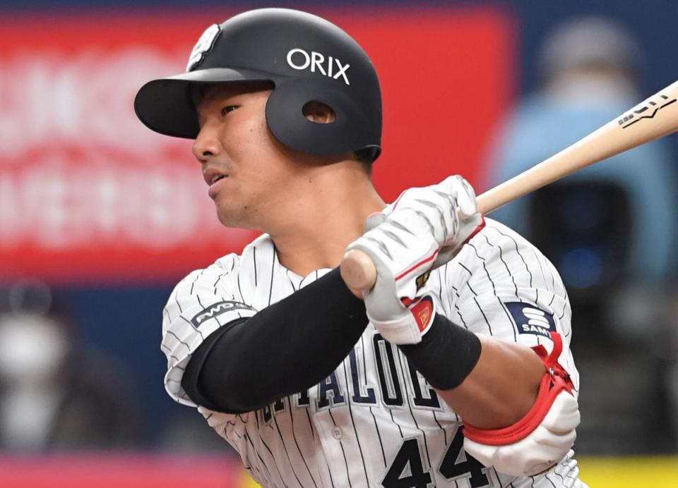 オリックス・頓宮の打球が消えた？天井ファウルに野手も“お手上げ” ネット驚き「規格外のパワー」/野球/デイリースポーツ online