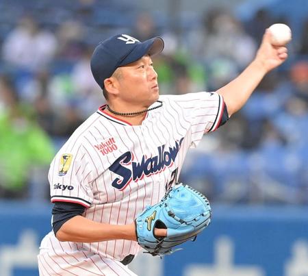 　力投する石川（撮影・高部洋祐）