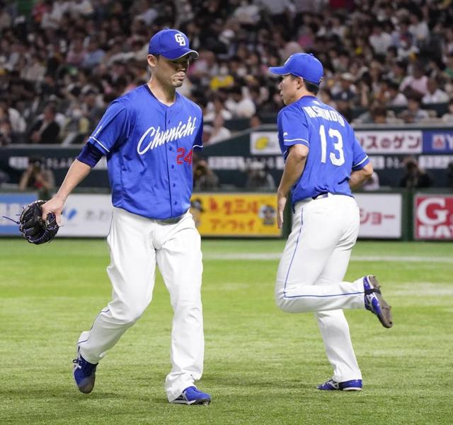 場内騒然　中日２番手・橋本がソフトＢクリーンアップ近藤、柳田、栗原に３連続死球　立浪監督たまらず交代