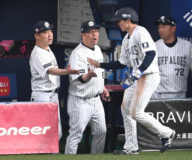 【写真】プロ初本塁打が満塁弾！育成出身の茶野がトドメの一発