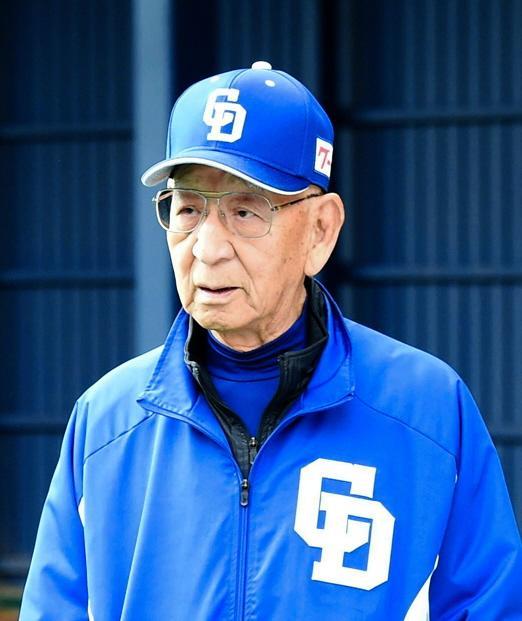 元中日、フォークボールの神様・杉下茂氏が死去　９７歳　通算２１５勝の大投手