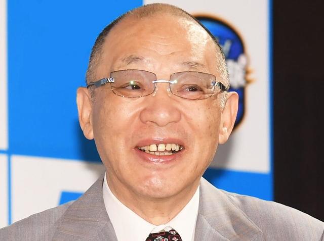 【写真】球界のレジェンド氏が意外？大谷グッズ大量購入で「応援していますよ」と表情崩す