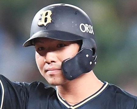 オリックスの頓宮とソフトバンクの野村勇が正面衝突　両者倒れ込むもプレー続行　その後死球でスタンドから怒号も