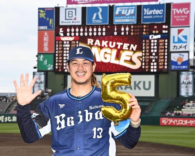 西武・高橋“ロンゲッ投”で５勝目　株主から「見苦しい」と指摘の長髪なびかせ８回０封