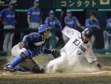 西２-０日（２８日）　西武、八回に均衡破る