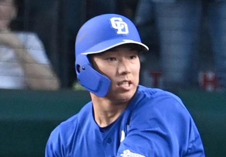 　中日・宇佐見