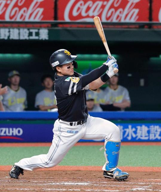 ソフトバンクが延長戦を制して４連勝　首位・オリックスと０・５差は変わらず　上林が決勝打