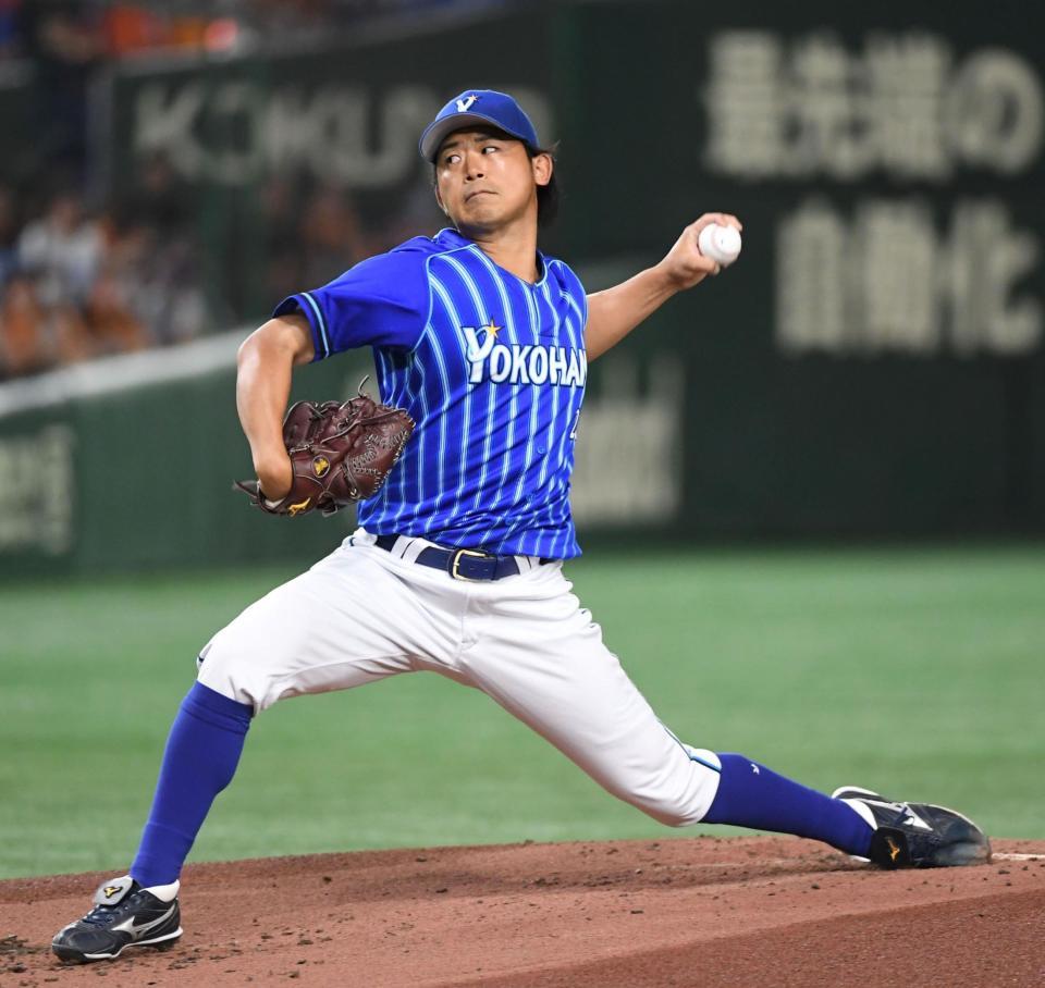 　戸郷と投げ合う今永（撮影・佐藤厚）