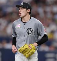 　先発した佐々木朗は７回１失点と力投する（撮影・山口登）