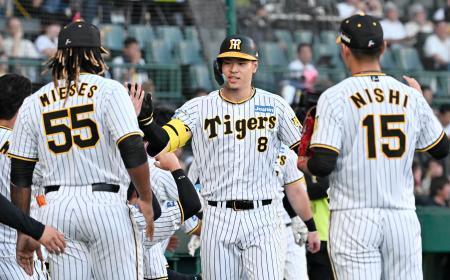 オリックス、阪神が首位ターン　プロ野球の前半戦終了