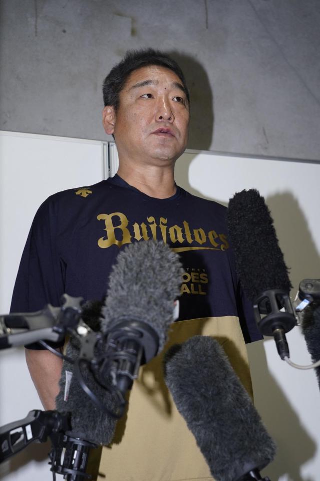 　前半戦を総括する中嶋監督