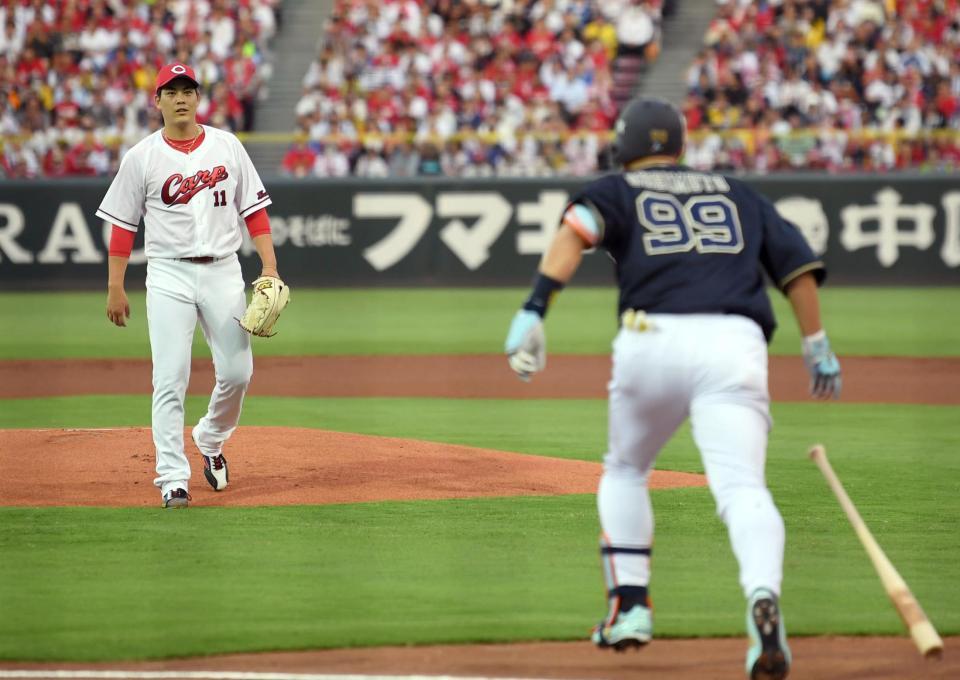 杉本は思わずマウンドへ走り、九里へ詰め寄る！？（撮影・田中太一）