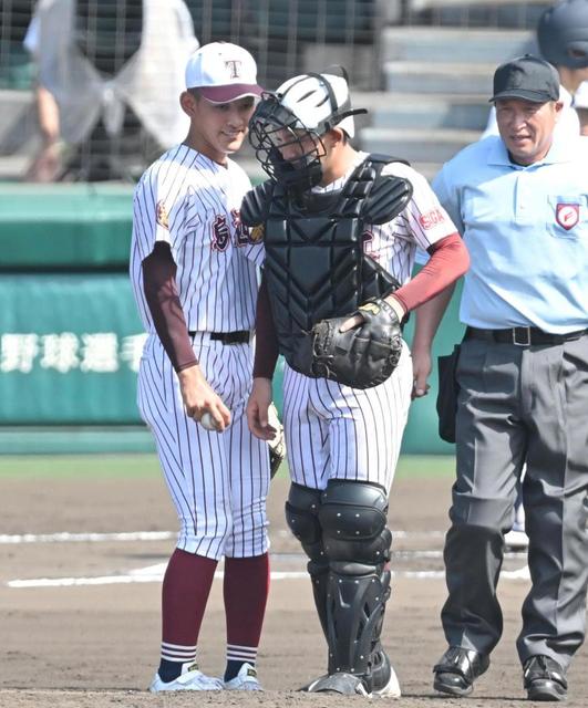 【写真】鳥栖工、兄弟バッテリーが実現　松延兄弟　兄が捕手で弟がリリーフ登板　いきなり四球も“あうんの呼吸”で三振ゲッツー