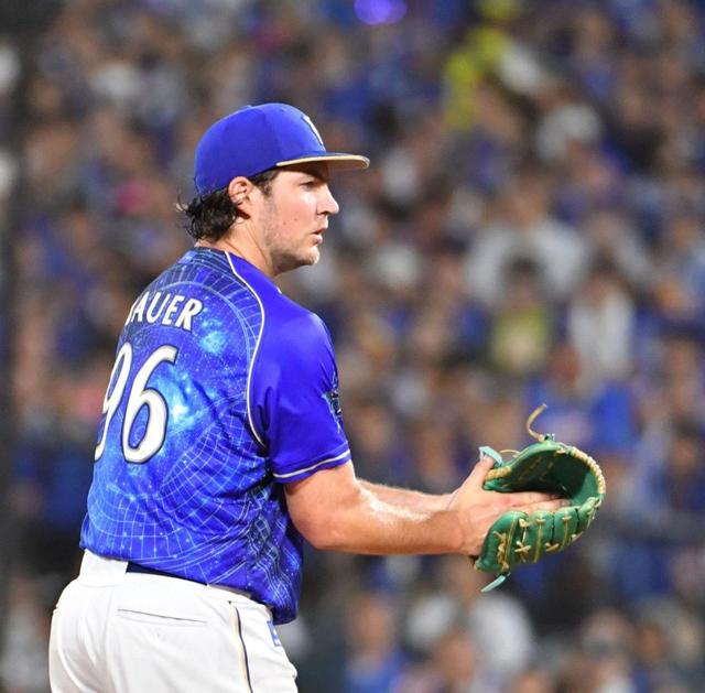 ＤｅＮＡ快勝！バウアーが７回無失点１０Ｋの力投で８勝目