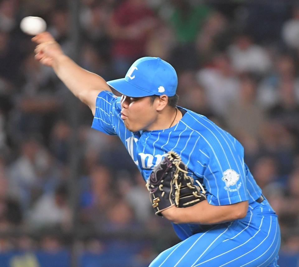 　ロッテ打線を相手に力投する平良（撮影・佐藤厚）