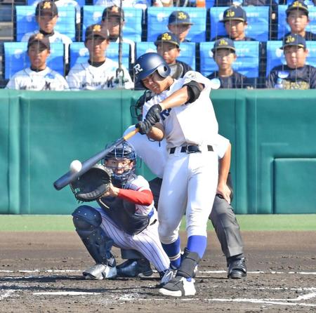 履正社・４番森田大翔が圧巻パワー 先制打＆２試合連続弾 初戦鳥取商戦