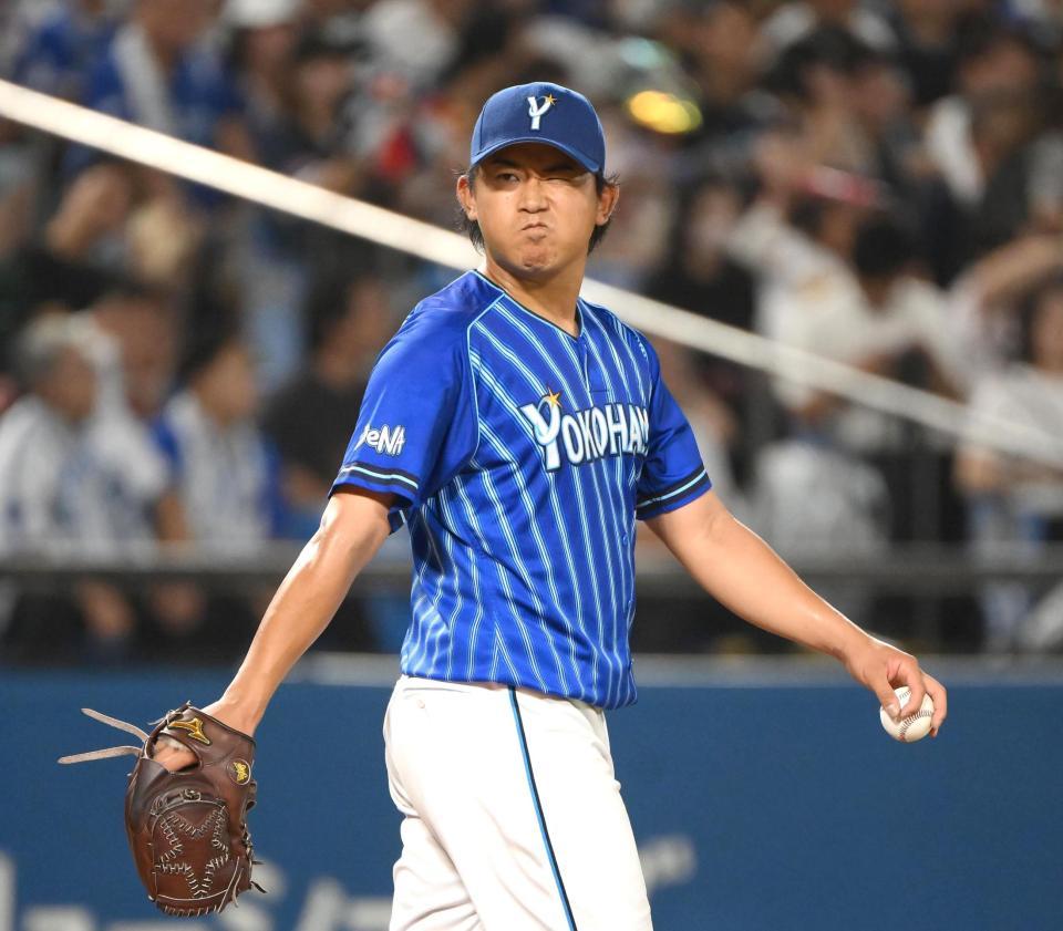 　３回、追加点を許して厳しい表情の今永（撮影・堀内翔）