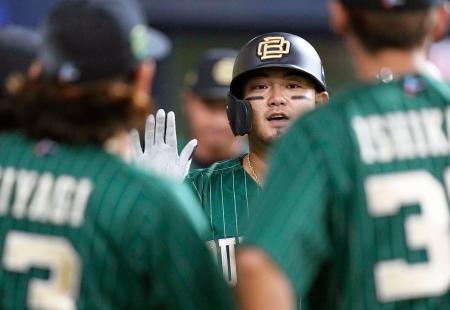 オ２-１ソ（１７日）　オリックス森が勝ち越しソロ