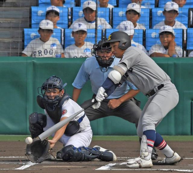 【写真】清原が代打で登場すると甲子園がどよめいた