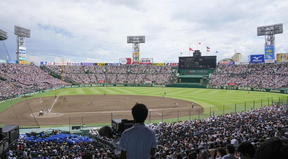 　全国高校野球選手権大会決勝の仙台育英－慶応戦が行われた甲子園球場