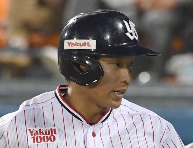 ヤクルト・沢井廉　８回にこの日２個目の死球　１軍通算２２打席で４つもぶつかるマグネット体質