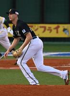 　１回、牧原大に２点適時打を許すワゲスパック