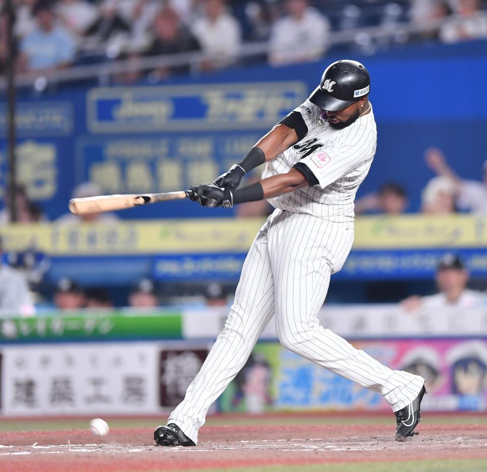　５回、一ゴロに倒れたポランコ（撮影・開出牧）