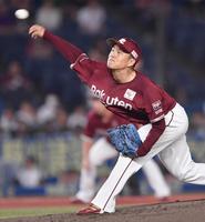 　力投する則本（撮影・開出牧）