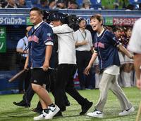 　公開プロポーズがおこなわれた（撮影・三好信也）