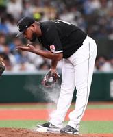 　２回、西武に先制を許したメルセデス（撮影・園田高夫）