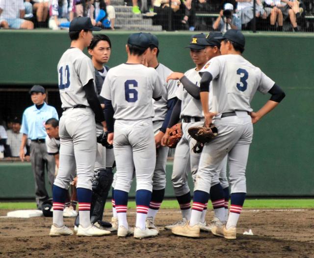 今夏全国制覇の慶応、来春センバツは絶望的　準々決勝敗退で桐光学園に完封負け　エース・小宅が七回途中３失点