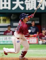 　２回、炭谷は二ゴロ併殺に倒れる