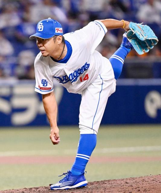 中日・谷元、大野奨が引退試合で涙　スタンドからは古巣の日本ハム・上沢、加藤貴、郡司らが立ち上がって声援