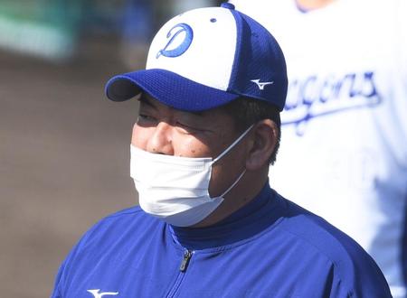 中村紀洋コーチ退団に中日ＯＢ驚き「何があったの？」荒木雅博氏にも言及「またユニホームを着ないといけない」