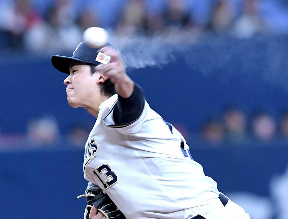 　力投する宮城（撮影・北村雅宏）