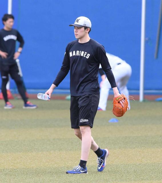 ロッテ　佐々木朗希ＣＳ先発あるぞ　吉井監督が言及「いけないことはない」