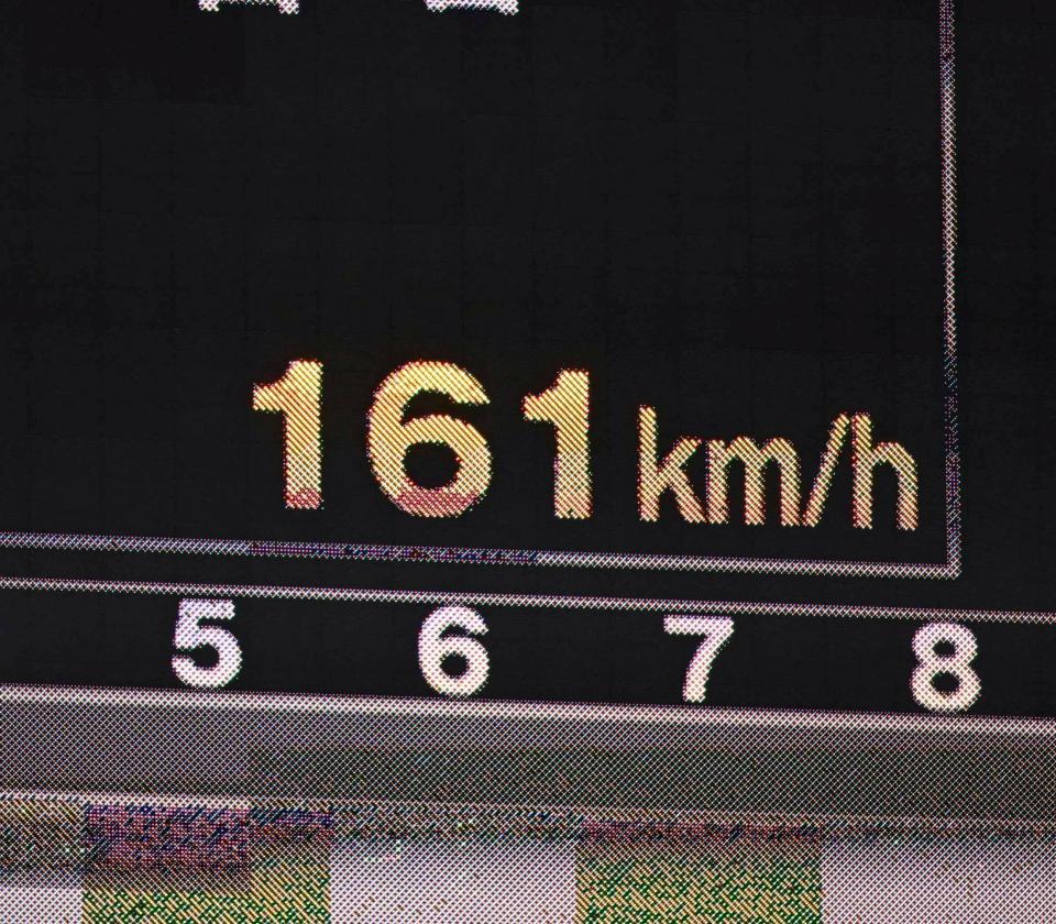 　１回に佐々木朗が計測した１６１キロの球速表示